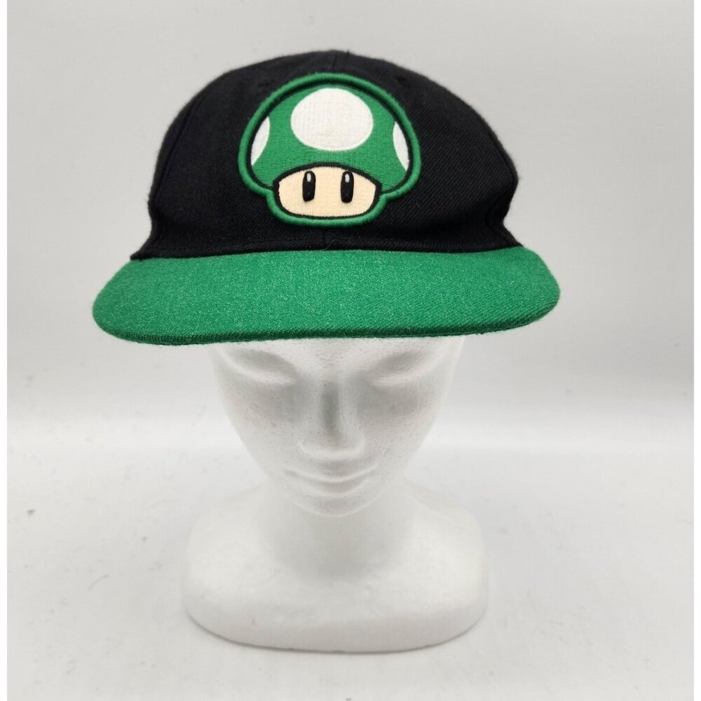 SUPER MARIO Hat 1-Up Mushroom Black &‎ Green Tek Flex Spandex Fit M/L EUC